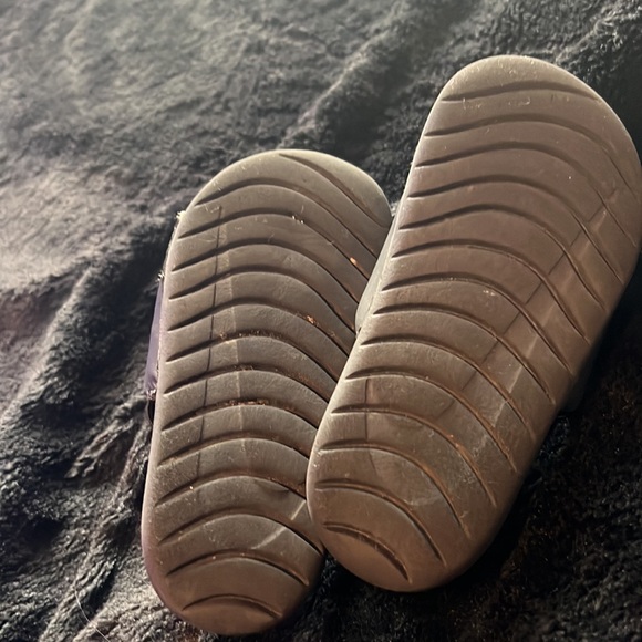 10c nike slides - Picture 3 of 3